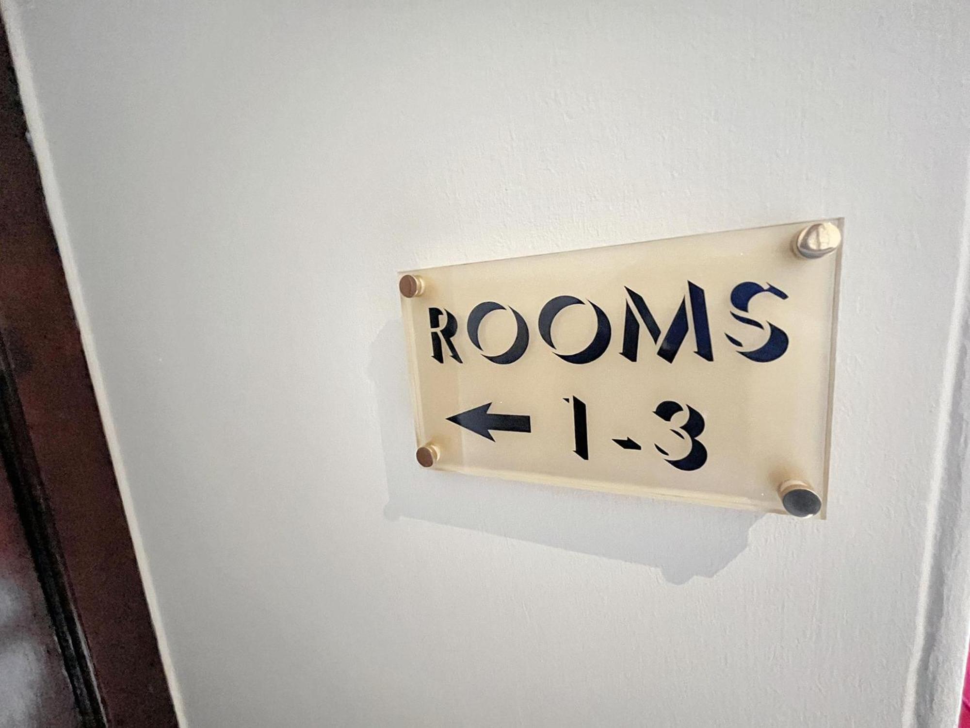 Grey Harlings Rooms Angus Buitenkant foto